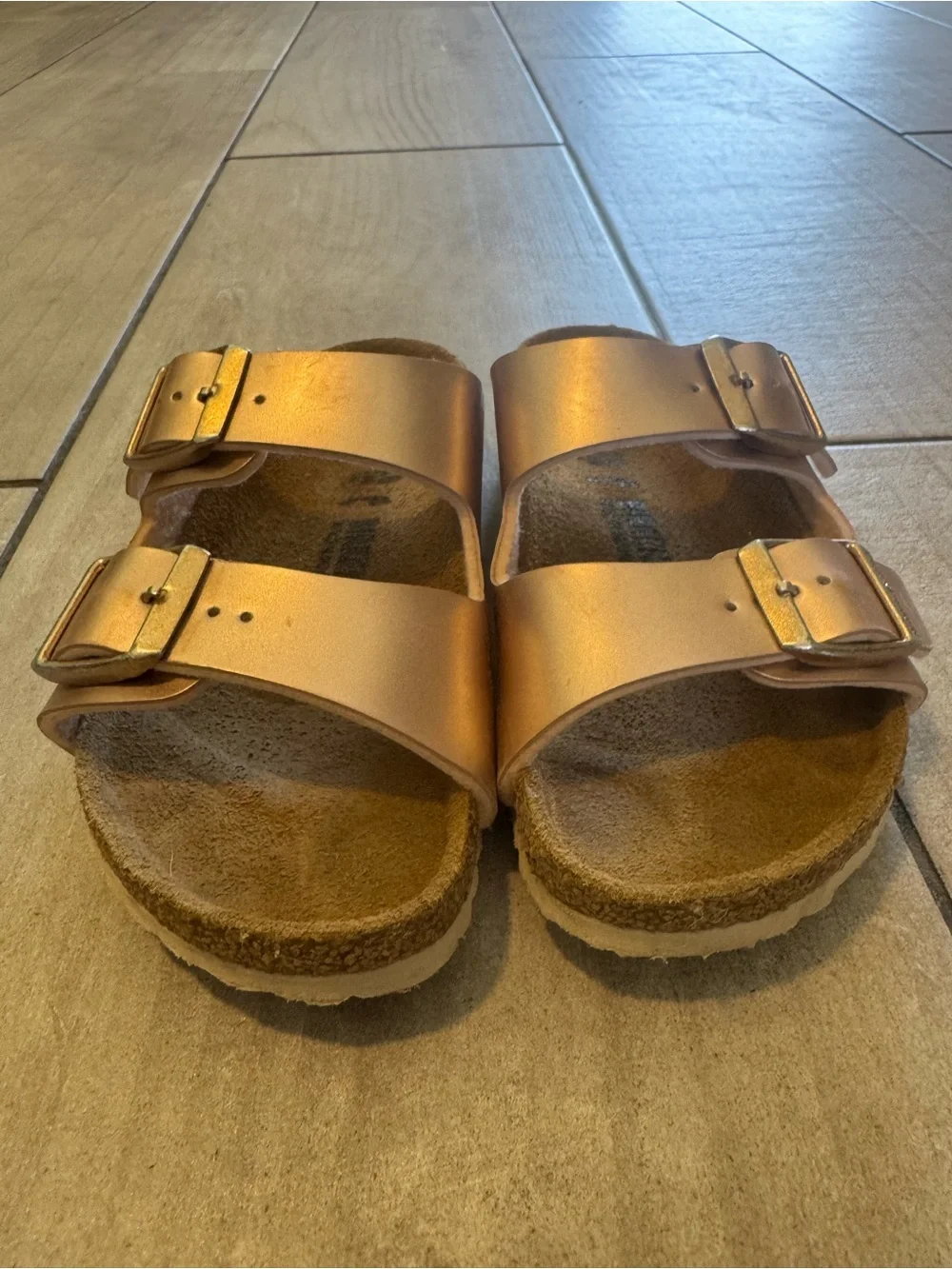 Birkenstock Arizona Metallic Copper Leather Slides Sandals Girl’s Sz 28EU/10 US
